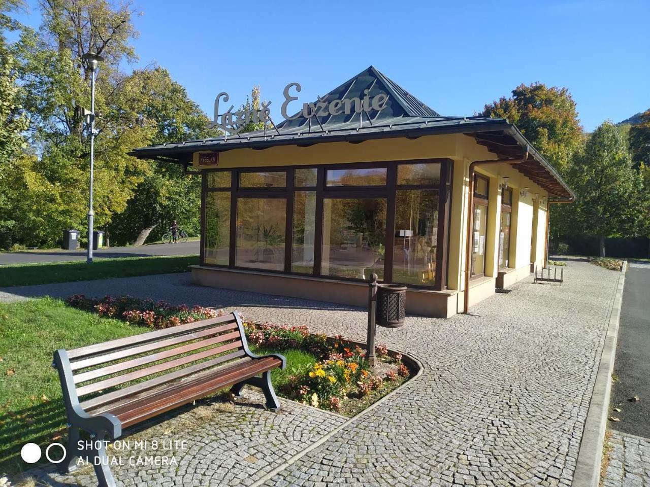 Chata Lazne Evzenie Klášterec nad Ohří Exterior foto
