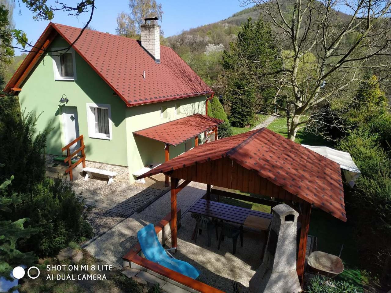 Chata Lazne Evzenie Klášterec nad Ohří Exterior foto