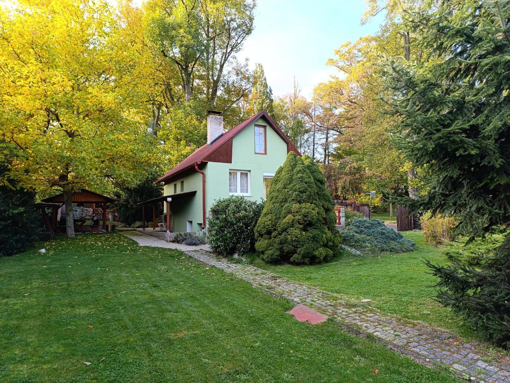 Chata Lazne Evzenie Klášterec nad Ohří Exterior foto