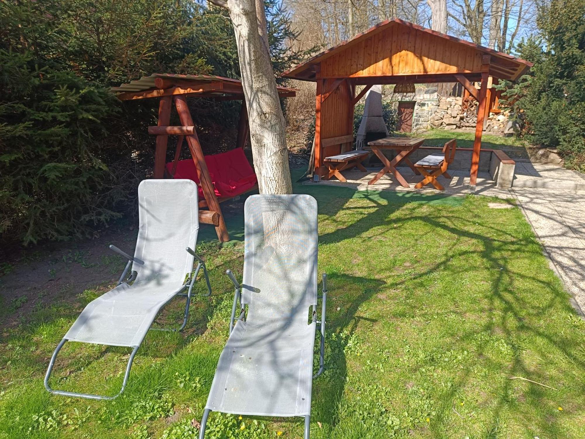 Chata Lazne Evzenie Klášterec nad Ohří Exterior foto